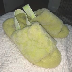 UGG Womens Fluff Yeah Slide Poppy Slipper - Pollen